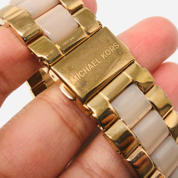 MICHAEL KORS GOLD WATCH WITH PINK ACCENTS - Picture 8 of 13